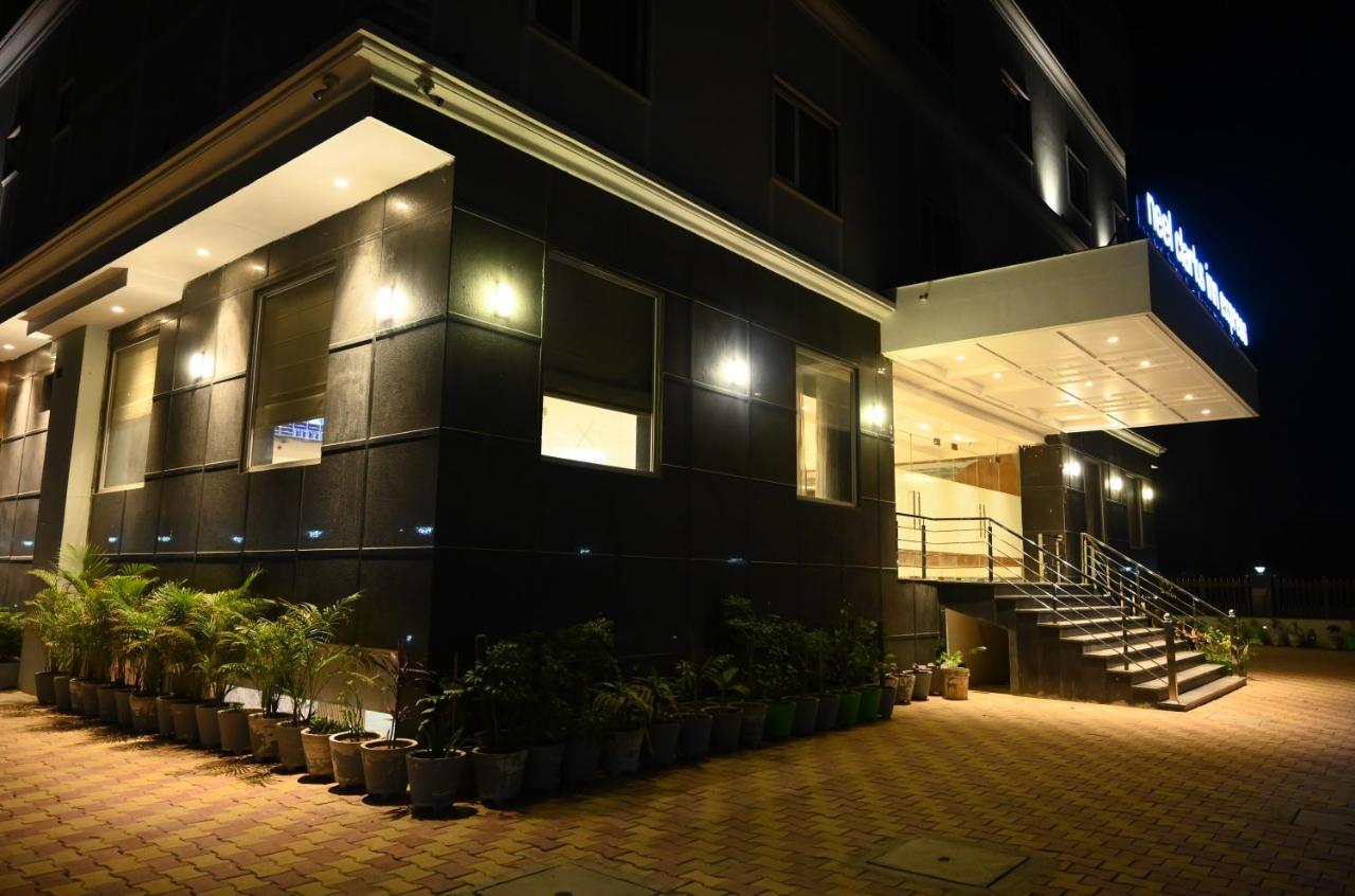 Neel Clarks Inn Express Agra  Buitenkant foto